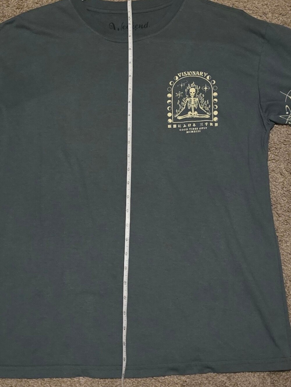Unisex Graphic Tee - Green - Picture 4 of 6